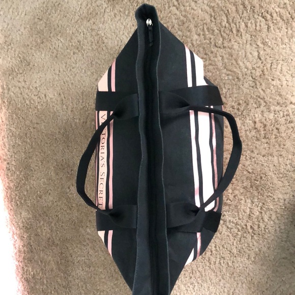 Black & Pink Striped Victoria’s Secret Zipper Tote - Picture 3 of 4
